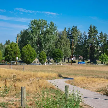 Village De Du Malzieu Шале *